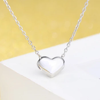 

PXCHZQ Small love heart-shaped silver necklace pendant female models simple and lovely European and American foreign trade