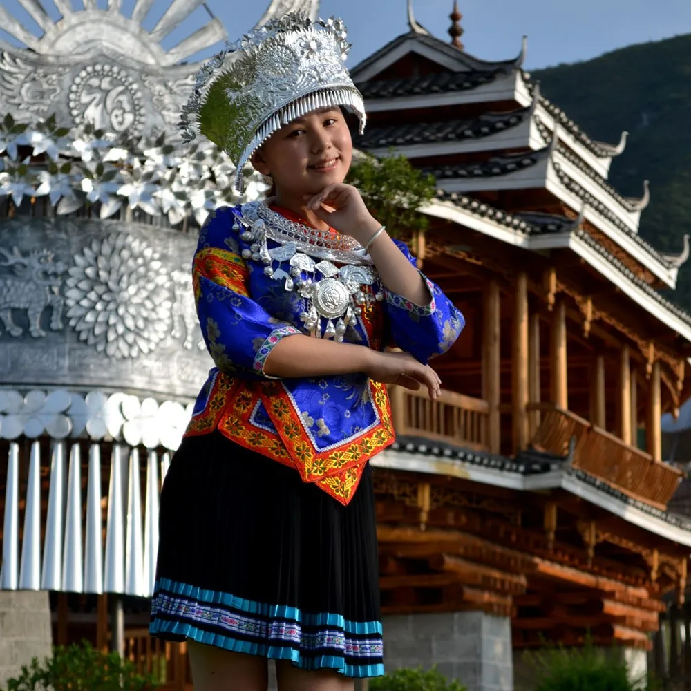 Новая Женская Вышивка Tujia/Miao/Dong танцевальная одежда женская ethinc. Hmong серебряные костюмы сценическое представление Китайский народный танец платье