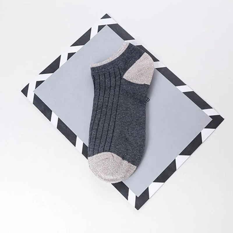 2018 Harajuku Для мужчин сжатия Happy Socks летнее хлопковое Полосатое мелкой носок s