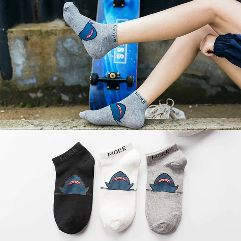 

New ins Harajuku port style brand shark cotton socks men and women couple models street skateboard sports casual socks