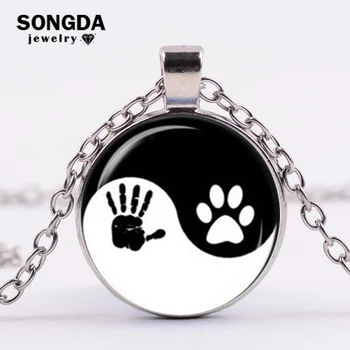 

SONGDA Lovely Fashion Yin Yang Paw Print and Handprint Pendant Necklace Taichi Black and White Glass Cabochon Necklace Women Men