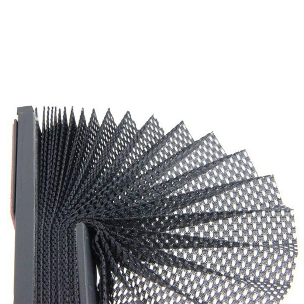 New Retractable Car Side Rear Window Mesh Sun-shading Curtain Roller Blind Sun Shade New Retractable Car Side Rear Window Mesh Sun-shading Curtain Roller Blind Sun Shade