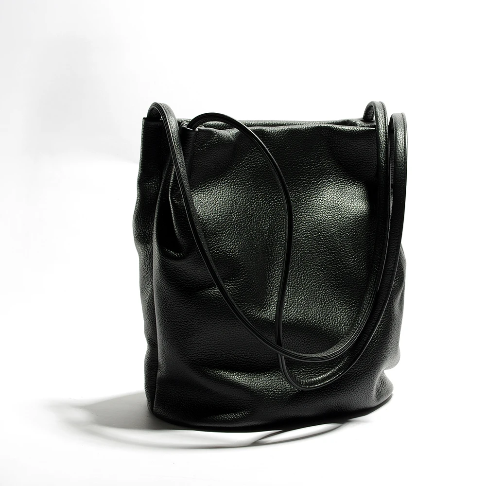 Vrouwen Echt Lederen Zwarte Handtassen Zwarte Emmer Schoudertassen Dames Cross Body Bags Grote Capaciteit Dames Boodschappentas Vrouwen Echt Lederen Zwarte Handtassen Zwarte Emmer Schoudertassen Dames Cross Body Bags Grote Capaciteit Dames Boodschappentas