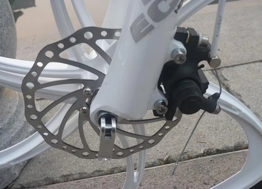 Clearance Integated 26*2.125er mountain bicycle man woman bike   21/24/27/30 speed  Hard Frame  26 inch   Hydraulic Disc  brakes 7