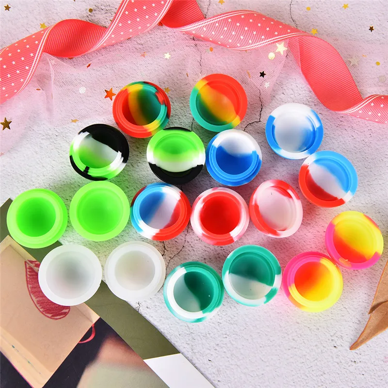 

Color Random 1PCS Colorful Sphere Pill Box Wax Dry Herb Silicone Jars Silicone Container Wax Silicone Jars Smoking Accessaries