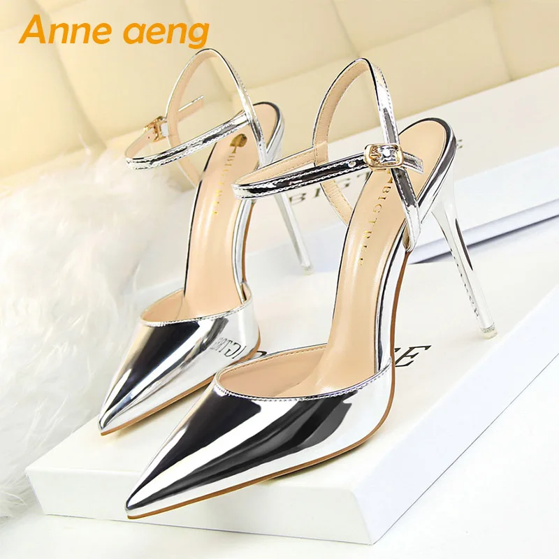 

2019 New Summer Women Sandals High Thin Heel Pointed Toe Buckle Fashion Sexy Ladies Women Shoes Silver High Heels Sandals