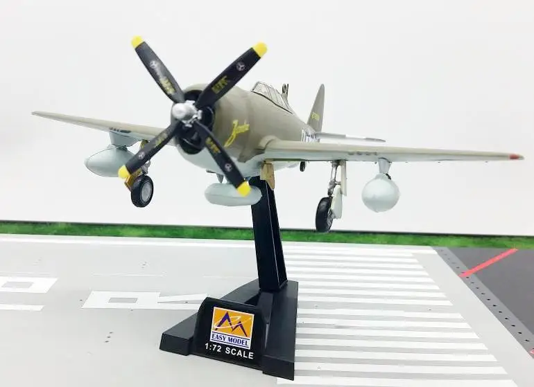 WWII USA P-47D-20RE Razorback 361FS, 56FG, Sth воздуха 1/72 самолет easy model