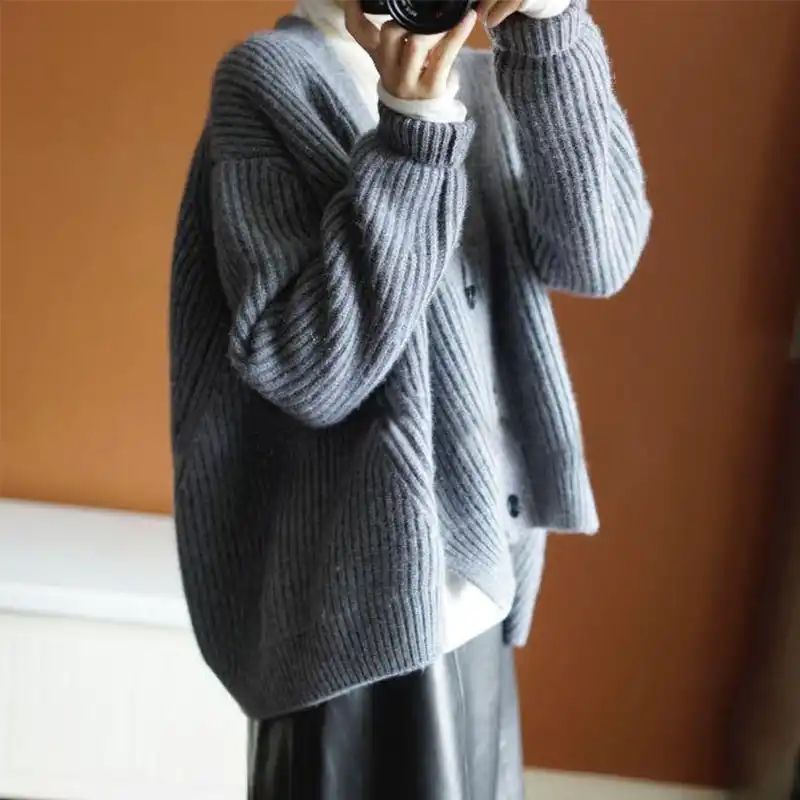 Brand cashmere grey cardigan v neck thickened bat coat sweater cashmere sweater women lazy wind loose jacket Brand cashmere grey cardigan v neck thickened bat coat sweater cashmere sweater women lazy wind loose jacket
