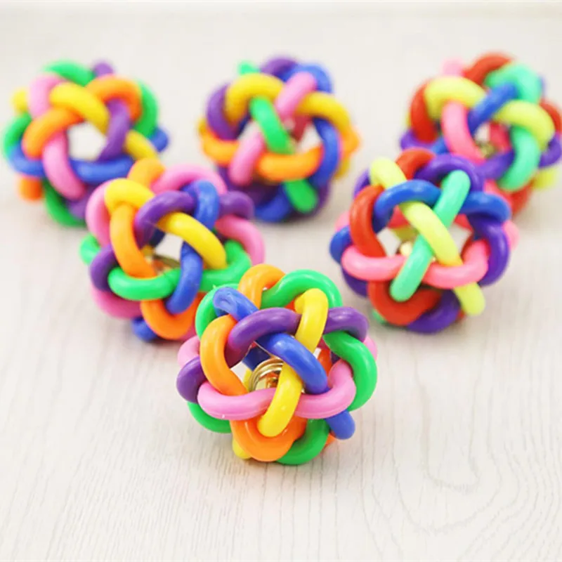 Игрушки собаки 6 см Rianbow Color puppy Cat собак скрипучий узлом колокол мяч круглый зубные
