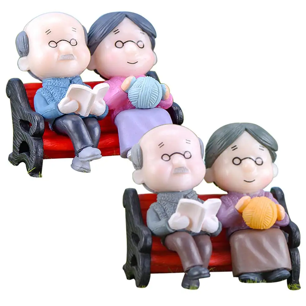 

1 Set High Simulation Mini Park Bench Grandpa Grandma Model Miniature Landscape Garden Decor Ornament