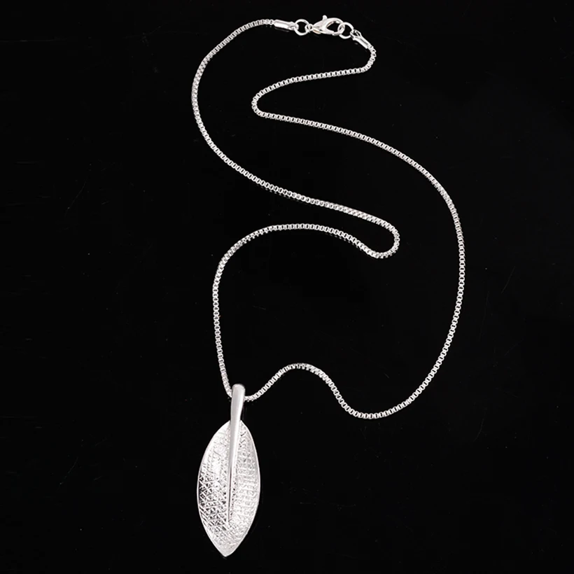 10pcs2017fashion colarinho poder choker vintage boêmio étnica grande jóia colar de pingente de prata deixa maxi colar de jóias mulheres