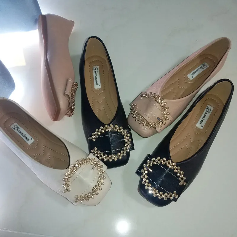 

2019Flats Woman Cow Leather Flats Women Slip On Women's Loafers Metal Decoration Large Size 35-42