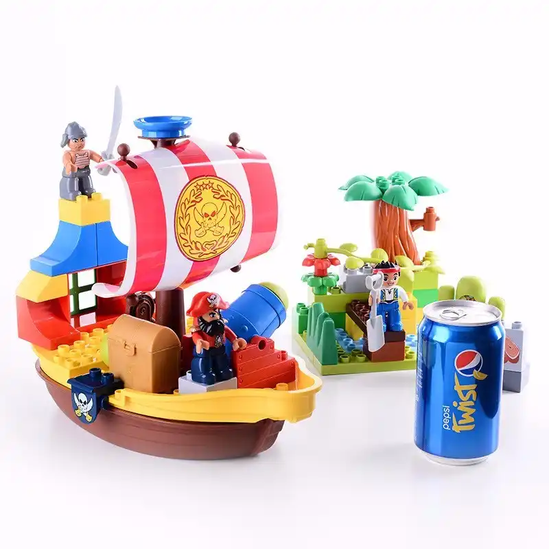 deluxe captain pirate ship playset