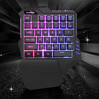 

G92 Wired Gaming Keypad With RGB Backlight 35 Keys Ergonomic One-handed Keyboard 4.9