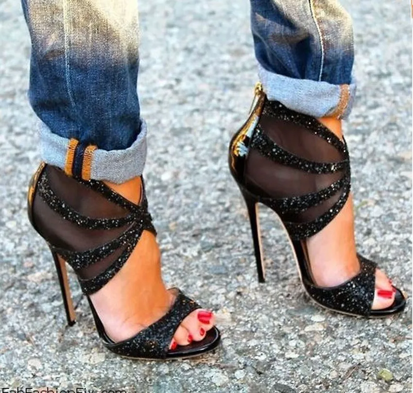 Настоящее Новое поступление, каблук 0-3 см, tenis feminino Дамская обувь, черный цвет золотистый; Роскошная обувь для вечеринок с открытым носком; блестящие женские босоножки на высоком каблуке