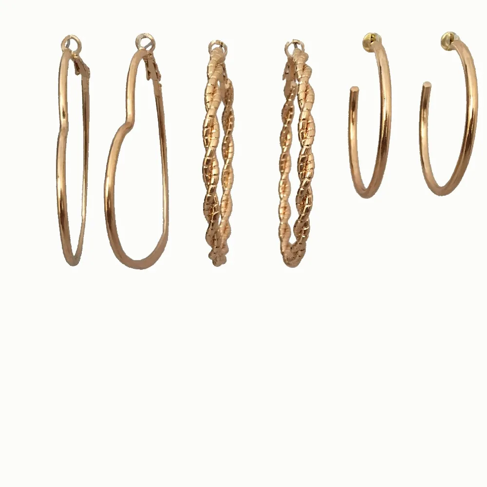 

TRENDY GOLD PLATING MULTI HEART, TWIST HOOP EAR SET