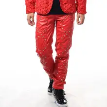 Сценические мужские брюки корейские тонкие кожаные брюки мужские заклепки повседневные брюки для пения, танцев Рок Мода pantalon homme уличная Новинка красный