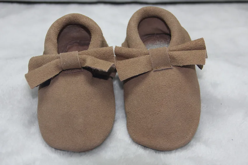 Детская обувь из натуральной кожи; мокасины для новорожденного; обувь для младенцев с бантом и бахромой - Цвет: cowhide bow