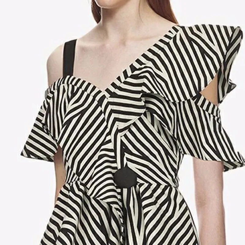 TWOTWINSTYLE Striped Irregular Shirt Female Off