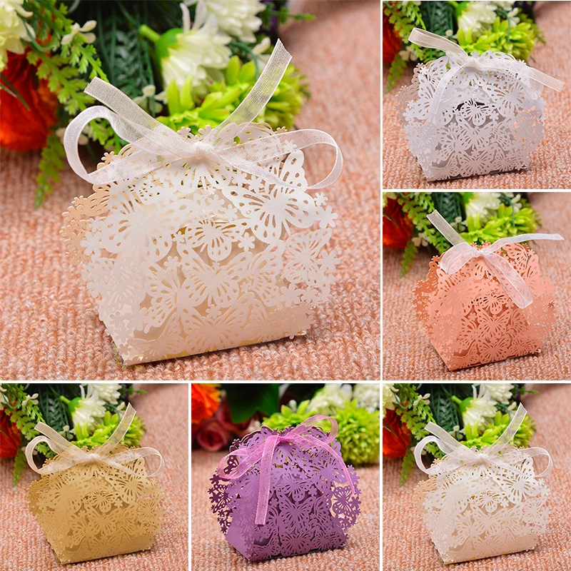 

20Pcs/Lot White And Gold Hollow Out Lace Wedding Box Candy Box Gift Box Bonbonniere Birthday Wedding Gifts For Guest Boxes