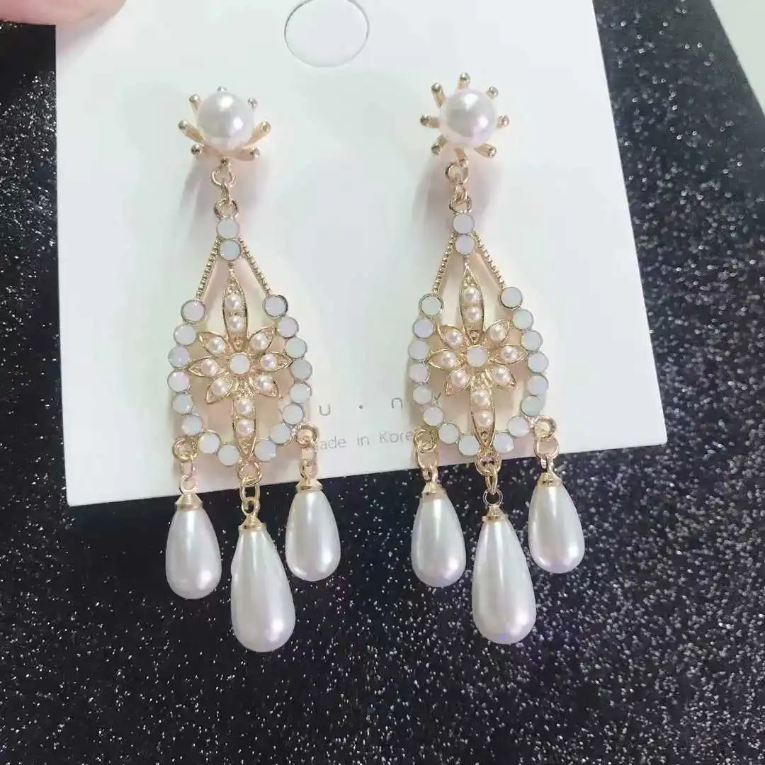 

Han Guodong door opal pearl magnificent earrings temperament retro teardrop-shaped long tassel earrings