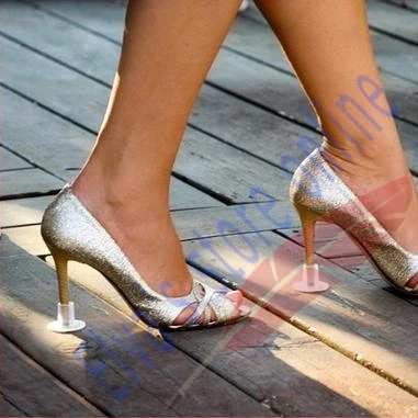 каблуки в пятках. обувь каблук на пятке. силиконовые каблуки. прозрачные туфли. силиконовые каблуки.