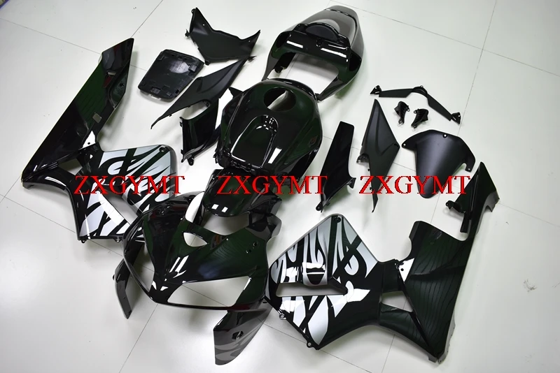 

Plastic Fairings for CBR 600 RR 2005 - 2006 Fairings CBR 600 RR 05 Black Silver Fairings CBR 600 RR 2005
