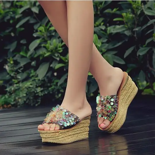 

2017 New Arrival Slippers Women Summer Wedges Chunky Heel Glitters Fashion Casual Sandals Shoes Size 35-40 SXQ0710