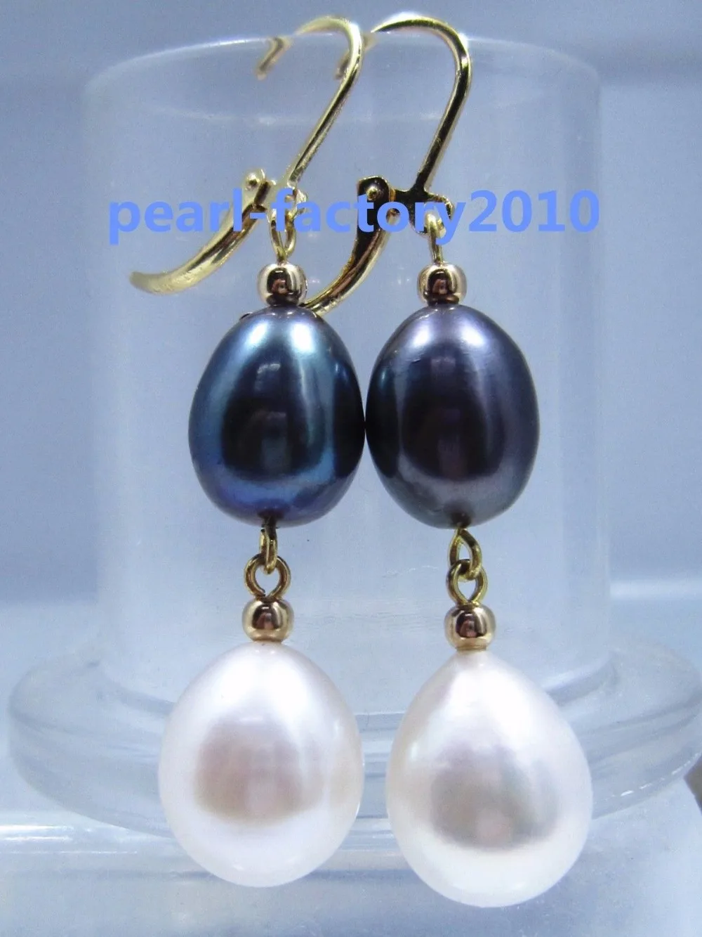 

new 10X11MM AAA PERFECT Freshwater pearl white and black pearl earrings