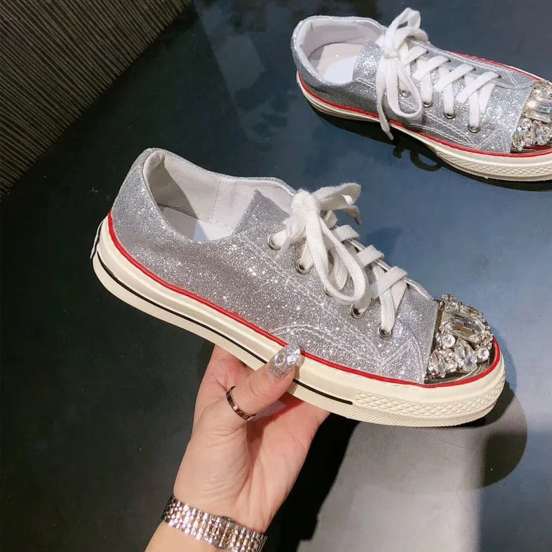 

2019 Cow Leather Favourite Women Skateboarding Shoes Casual Fashion Woman Brand Sport Shoes For Man Walking Womens Sneakers