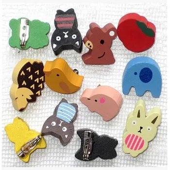 

12pcs wood cartoon animals brooches,children kids party favor decorations,wooden rabbit crafts toys birthday Christmas gifts