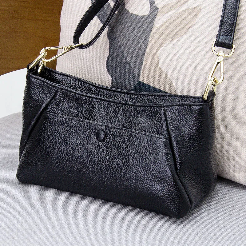 2017 Fashion The new spring and summer genuine leather small bag