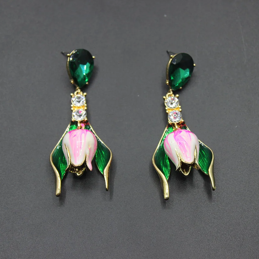 Европейская и американская индивидуальность полный подиумный показ шипованные серьги гвоздики Труба Длинные серьги 141