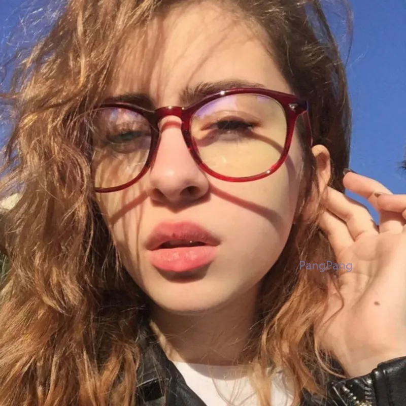 Screenshot_2018-08-15-23-19-49-489_com.android.br_meitu_5