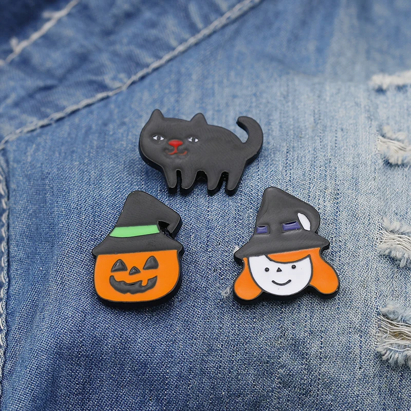 

Halloween Brooches Witch Pumpkin Cat Badge Collar Enamel Brooch Coconut Decorative Clothing Cartoon Pins Badge