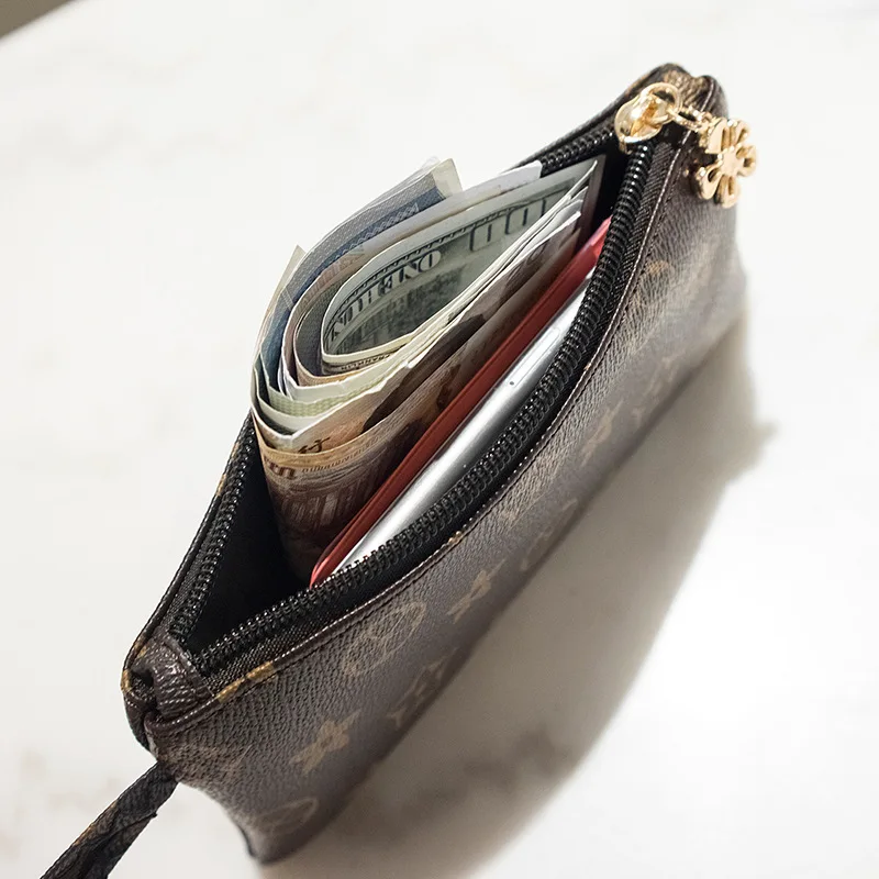 2018 New Well-known Brand Fashion Woman Cosmetic Bags PU Card Mobile Phone Money Travel Organizer Clutch Bag Casual Evening Bag