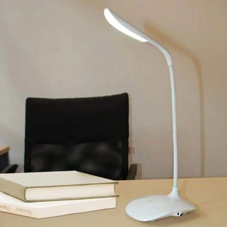 

Creative USB charging adjustable light without frequency eye LED learning desk lamp European style battery desk lamp