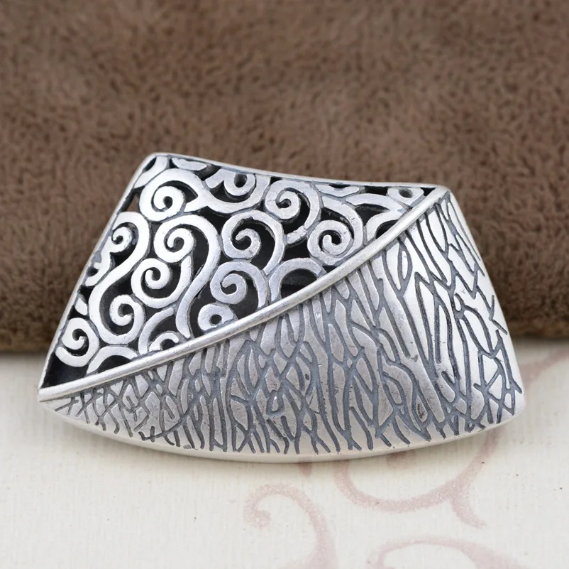 

Sterling Silver Pendant S990 silver silver jewelry wholesale antique PH7 style female ladder pendant auspicious clouds