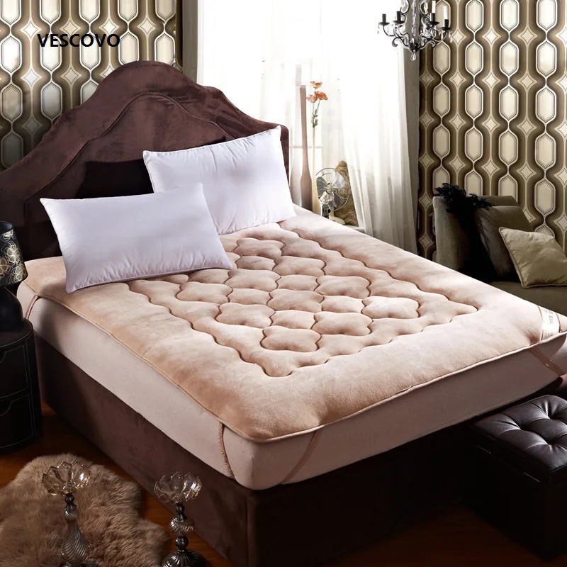 The most comfortable Fine flannel warm mattress king queen full twin size Free shipping The most comfortable Fine flannel warm mattress king queen full twin size Free shipping