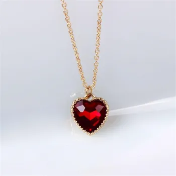 

The New Love / Heart Necklace Jewelry Source Factory Wholesale Original Soft Meng Sister Red Glass Clavicle Chain