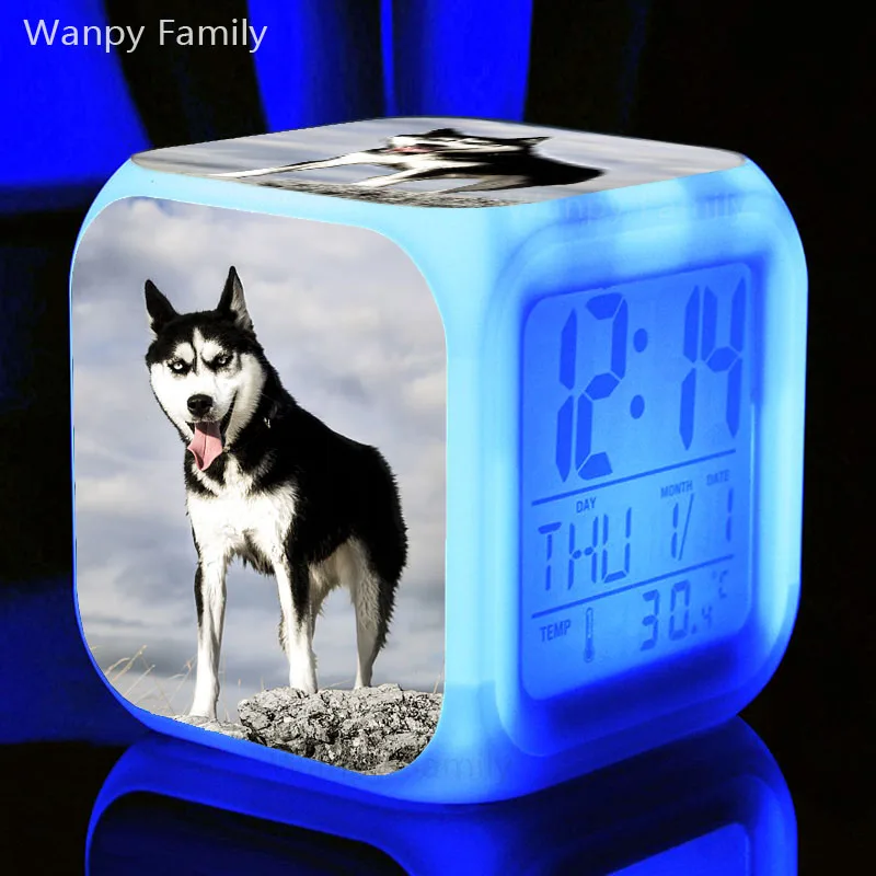 Черный светодиод для домашних собак Будильник 7 цветов светящийся цифровой будильник для детей Рождественский подарок Multifunction светящиеся часы - Цвет: Синий