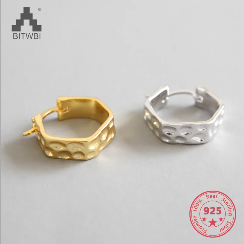 

Женские серьги-кольца из серебра 925 пробы