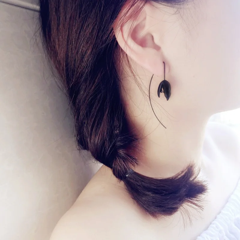 

Simple Unique Design Flower Bud Korean Earrings Women Girl's Black Semicircle Drop Long Earrings Vintage Brincos Jewelry XE34