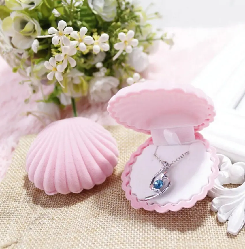 1 Piece Velvet Wedding Engagement Ring Box Shell Shape Earrings Necklace Bracelet Jewelry Cases Display Gift Box Holder - Цвет: pink