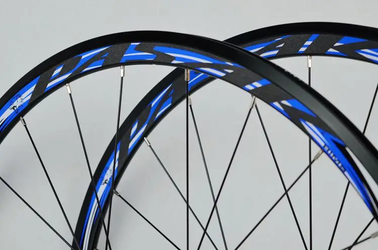 Perfect 700C Disc Brake Road Bike Wheelset Cross Country Bicycle Wheel V/C Brake ultralight 1700g Rim 30mm 23 Perfect 700C Disc Brake Road Bike Wheelset Cross Country Bicycle Wheel V/C Brake ultralight 1700g Rim 30mm 23