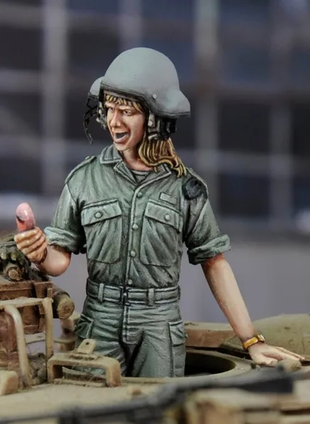

1/35 scale Israeli tank female miniatures Resin Model Kit figure Free Shipping