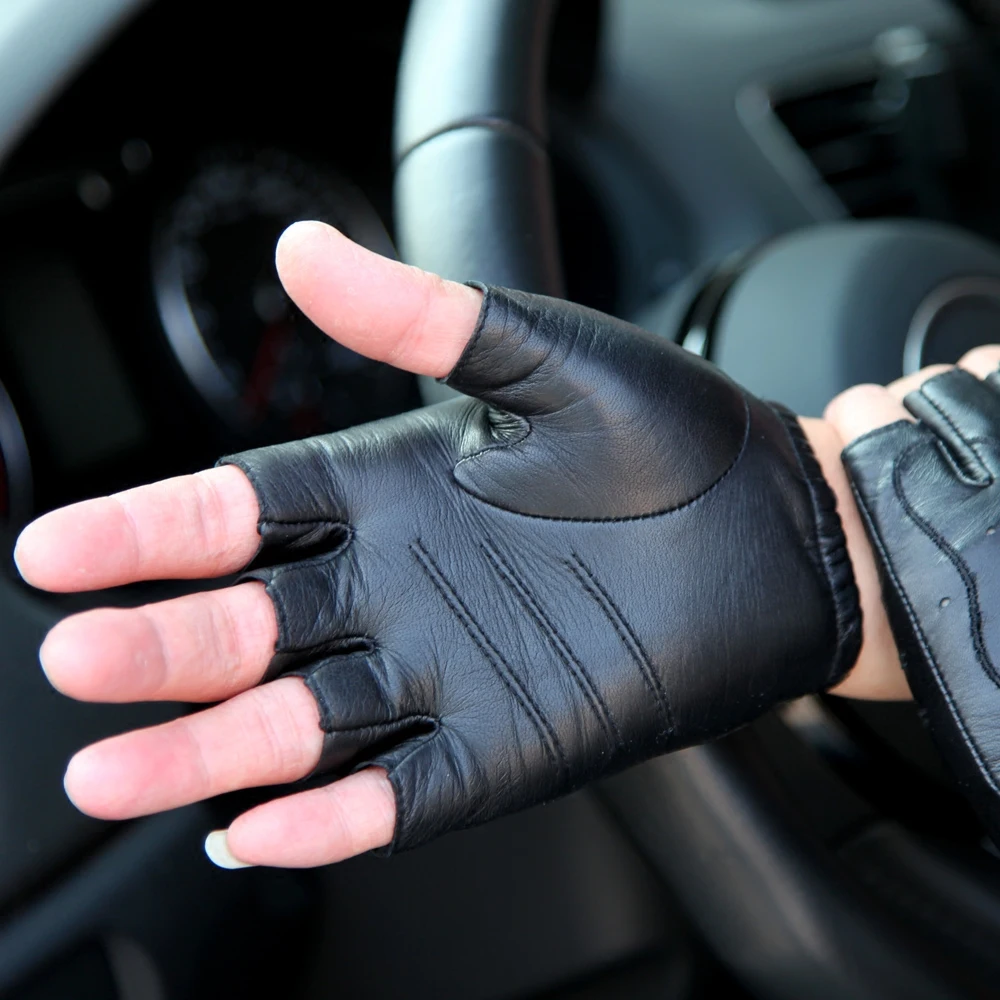 2019 NEW Genuine Leather Semi-Finger Gloves Male Imported Lambskin Driving Flame Pattern Embroidery Anti-Slip Men Mittens M047N 2019 NEW Genuine Leather Semi-Finger Gloves Male Imported Lambskin Driving Flame Pattern Embroidery Anti-Slip Men Mittens M047N