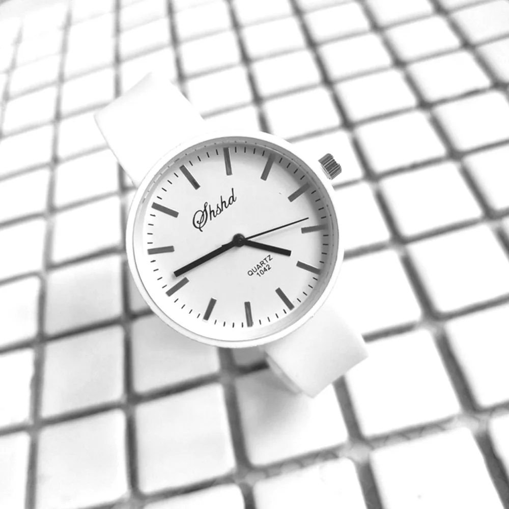 300688_no-logo_300688-3-04