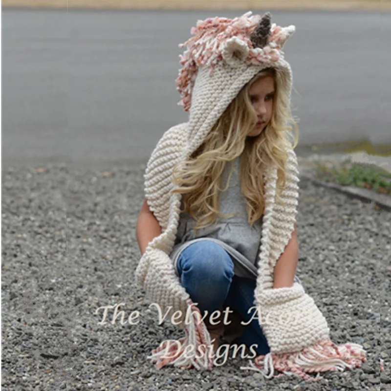 Kids Girls Boys Christmas Themed Super Warm Knitted Novely Hat and Glove Set