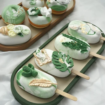 

Donut props Art shape ice cream popsicle cake Simulation ice cream donut toy Window decoration dessert Donut shaped ice cream